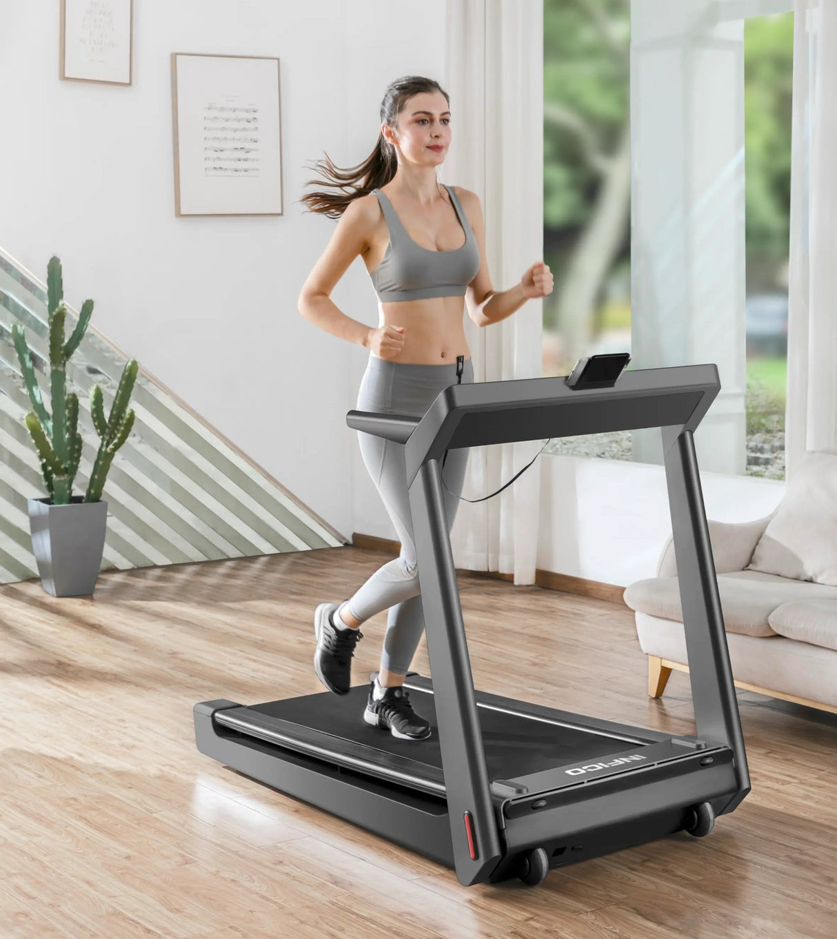 WalkingPad® i15 Pro med Floating RunPad - Treningsgiganten.no