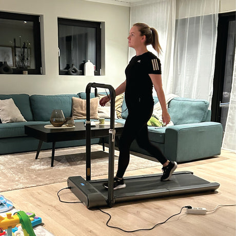 Andrea Ravneng deler hvordan WalkingPad forvandler daglige rutiner - Treningsgiganten.no